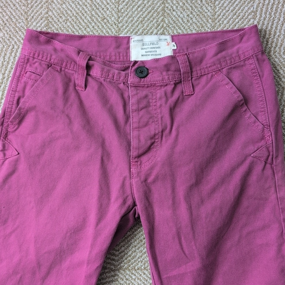 Bellfield Men's Casual Chino Raspberry Fuchsia Pink Button Fly Shorts Sz 30 - Picture 3 of 7
